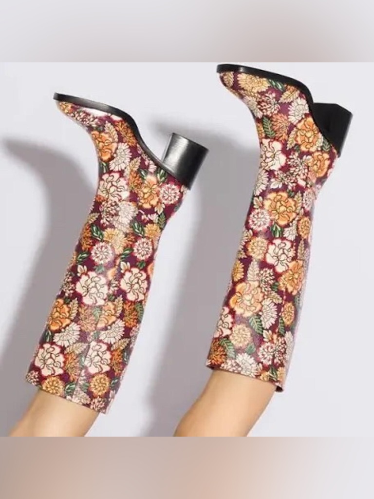 New Larroud Ricky Boots In Wine Ikebana Floral Print 7.5 *Price Firm*